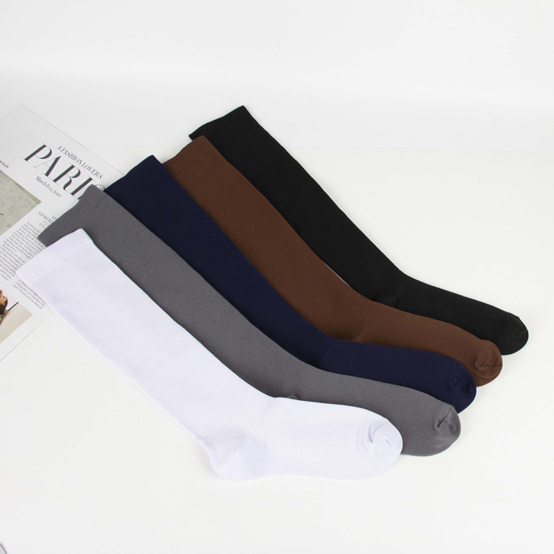 ถุงเท้ารัดกล้ามเนื้อเกรดทางการ - Compression Sock Medical บทวิจารณ์และราคา